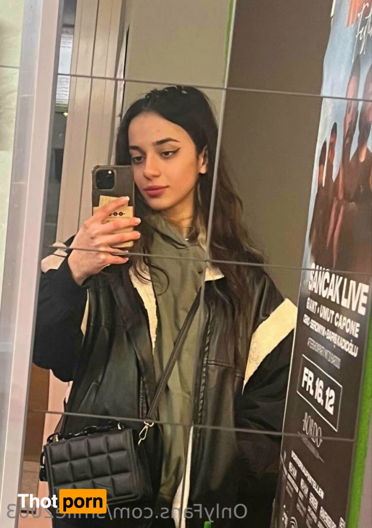 🍭 🅲🅰🅽🅳🆈 🆂🅼🅸🅻🅴😘 16393558