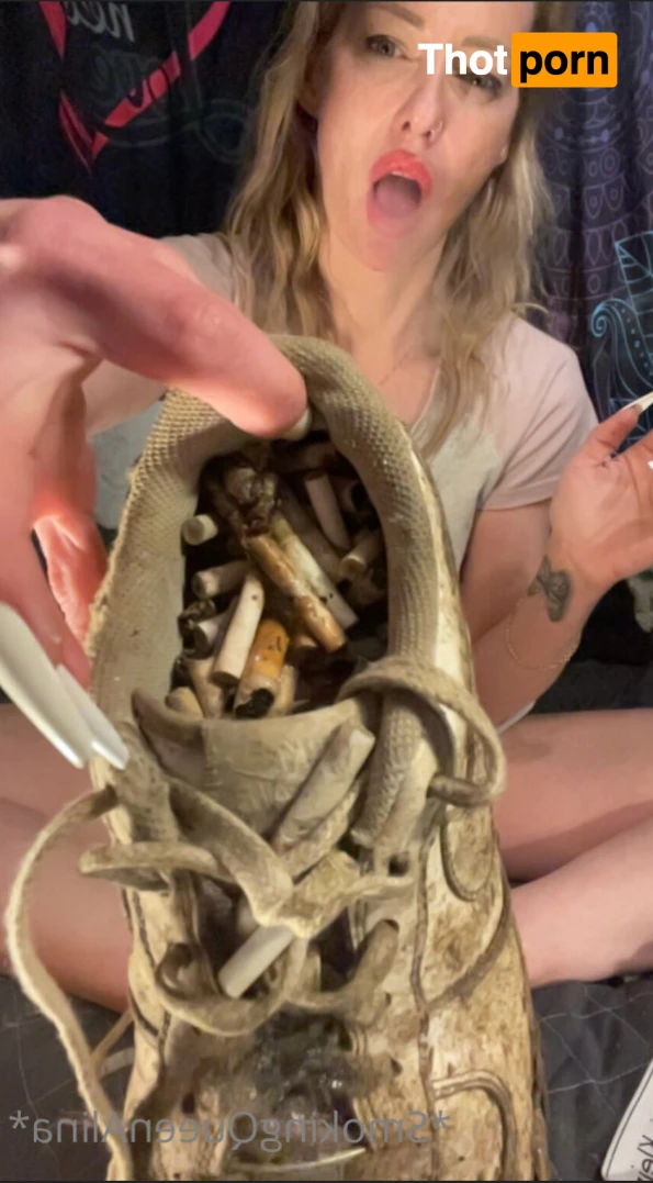 Smokingqueenalina 16391096
