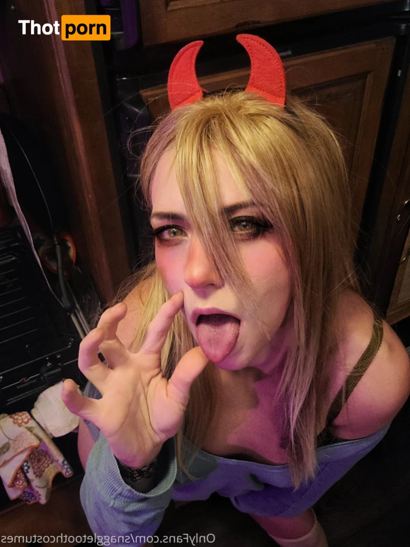 Snaggletooth 16375120