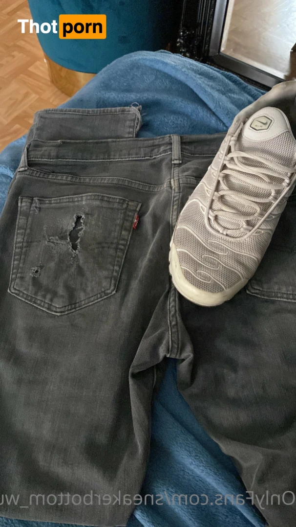 Sneaker/Sagger fun 16363905