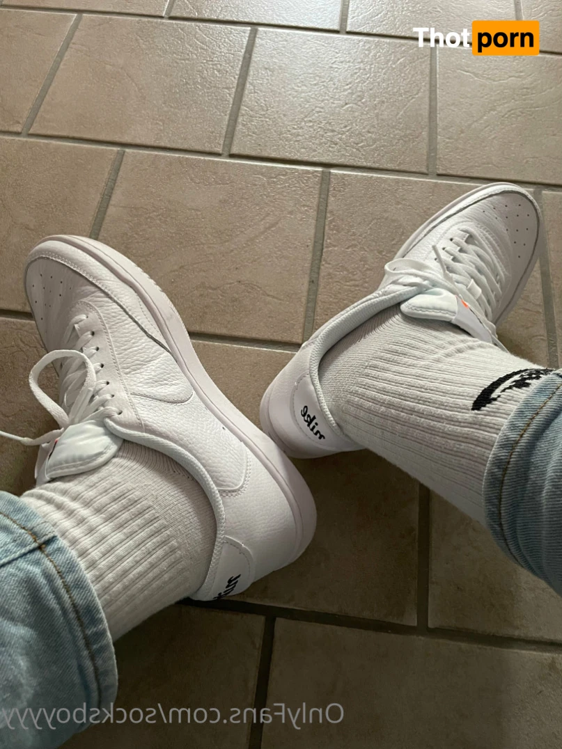 socksboyyyy 16355964