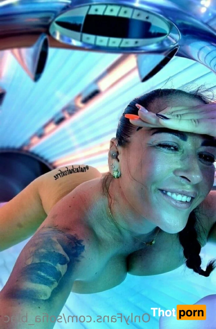 Sofía Black 🖤 16355812