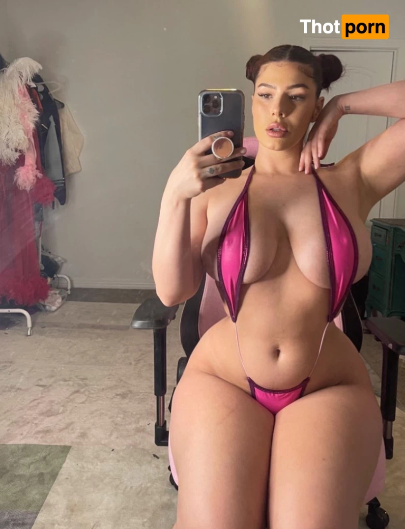 Zoë Renea VIP 9963782