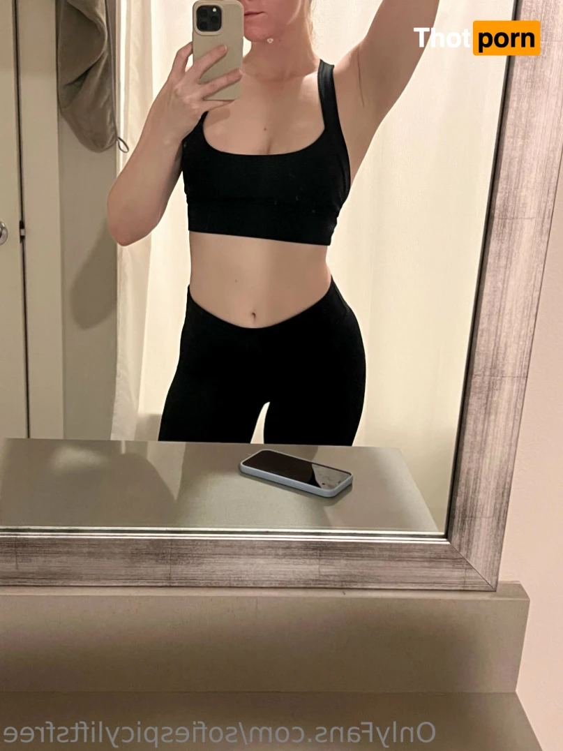 Sofie Smith 16347726