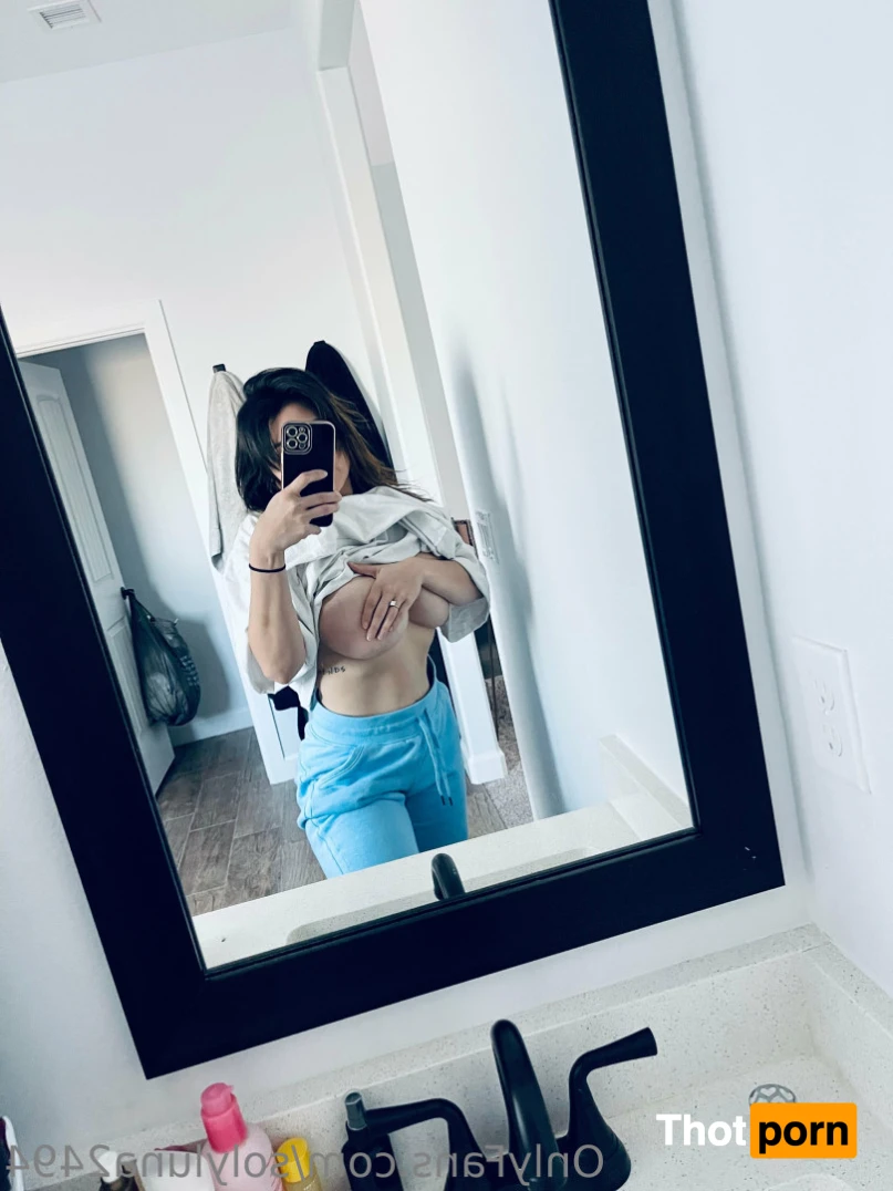 Solyluna2494 16269749