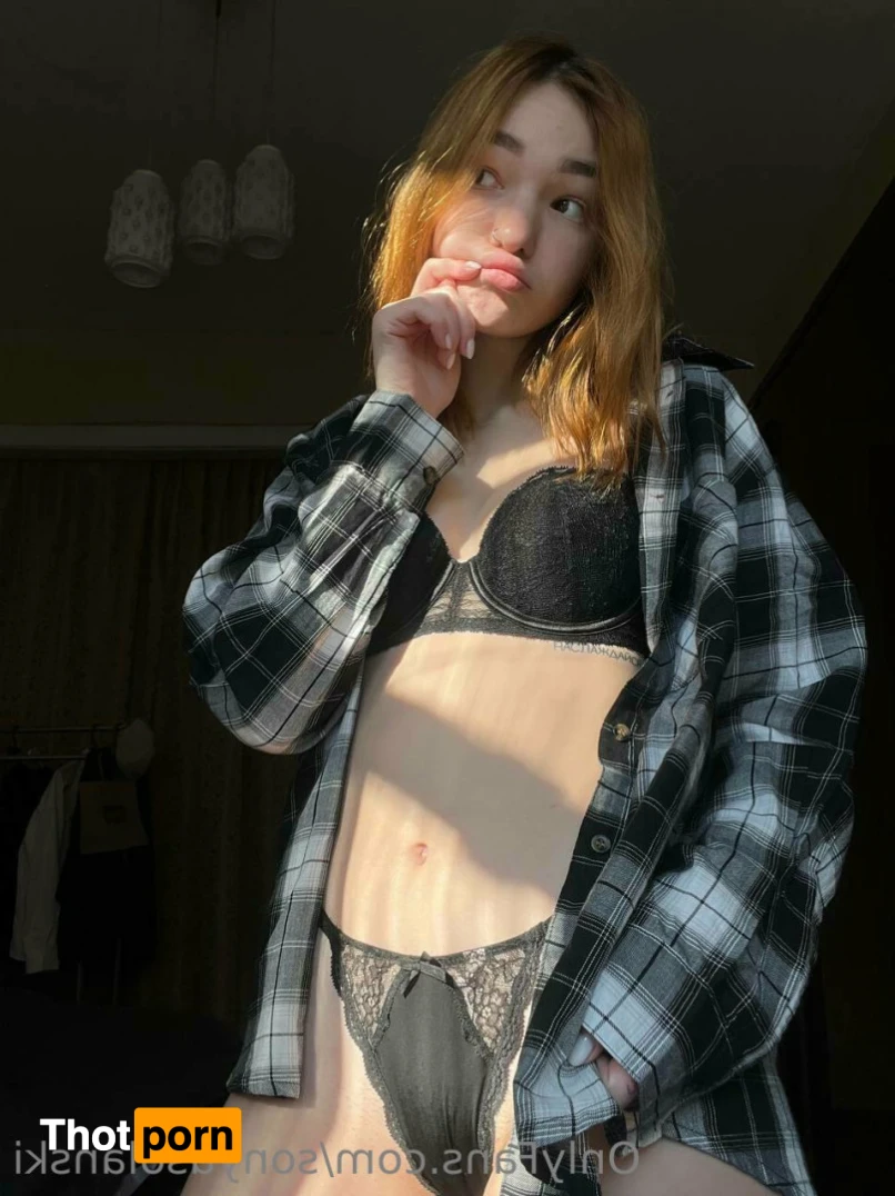 Sonya Solanski 🍉 11227502