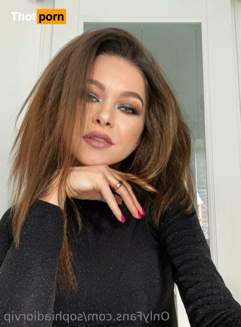 Warm doll ~ 𝙎𝙊𝙋𝙃𝙄𝘼 𝘿𝙄𝙊𝙍💋 16260024