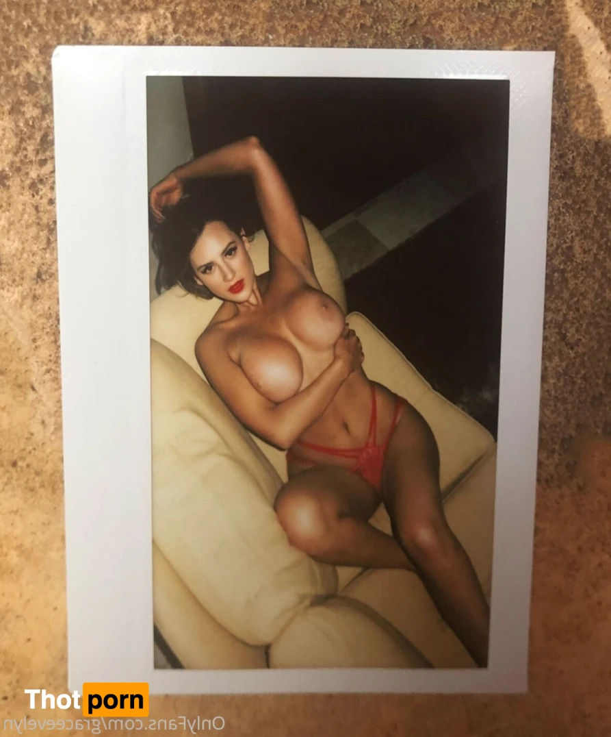 Sophia grace 16258380