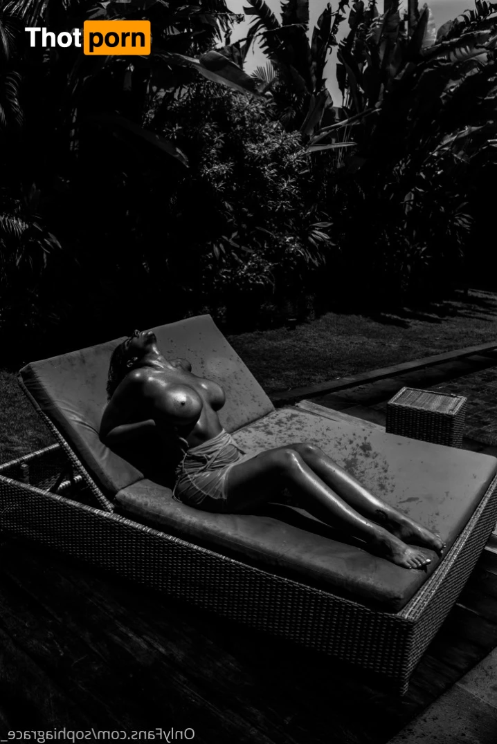 Sophia grace 16258705