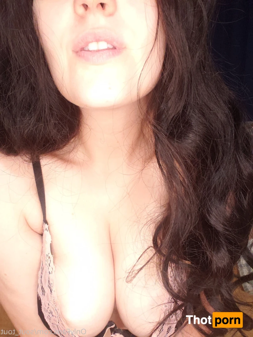 Chloe Chase 16209438