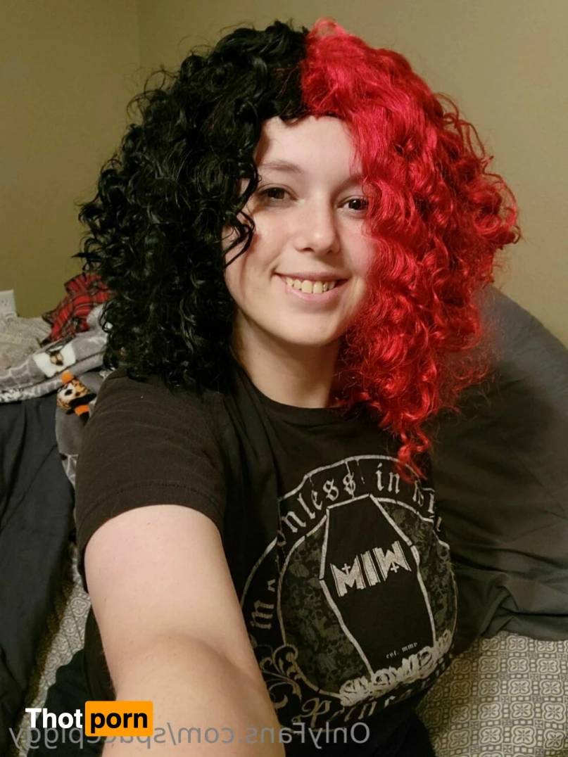 Customs &amp; Video Sale 16196319