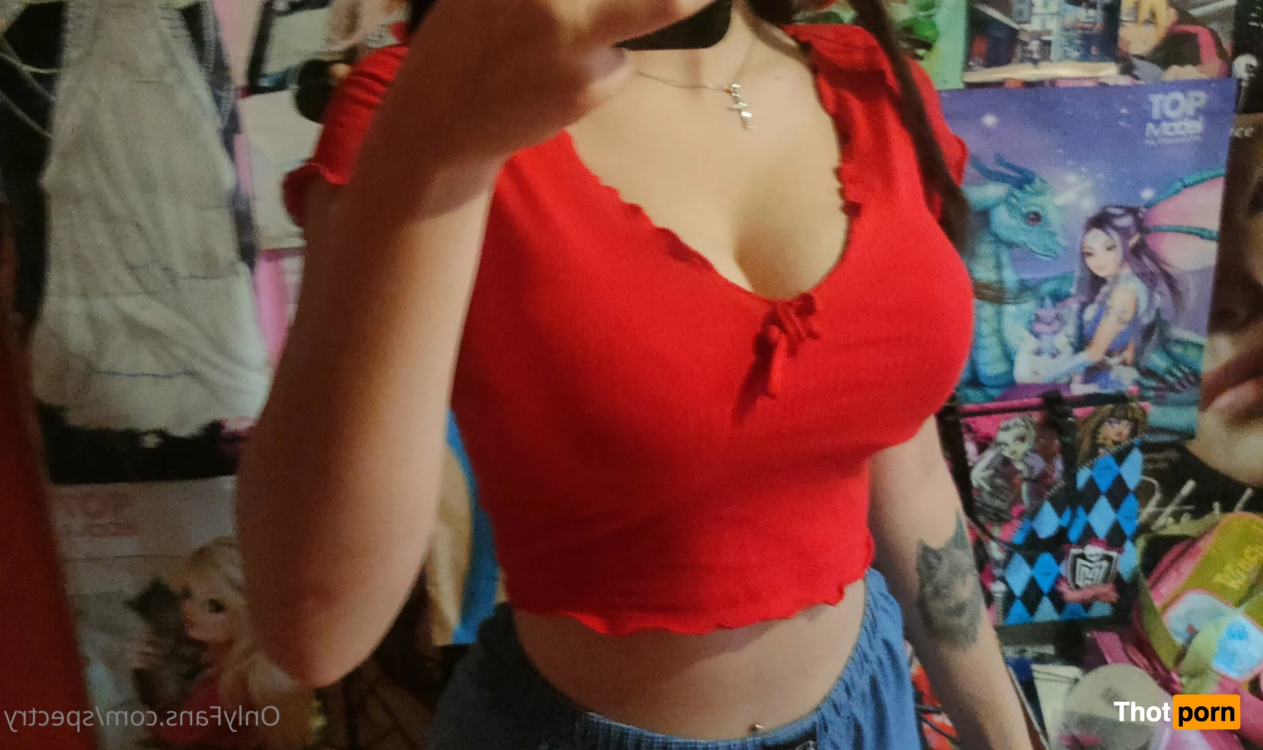 18 yrs old babe 16195091