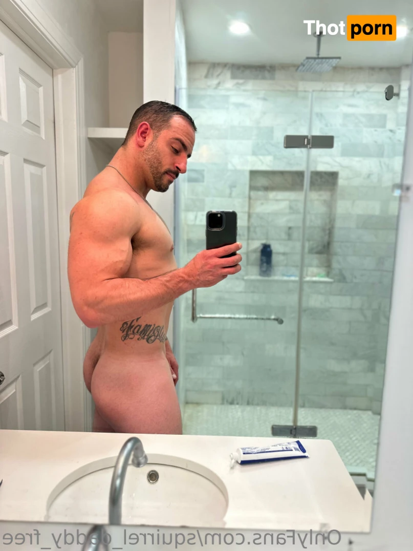 Squirrel_Dad12_Free 16165595