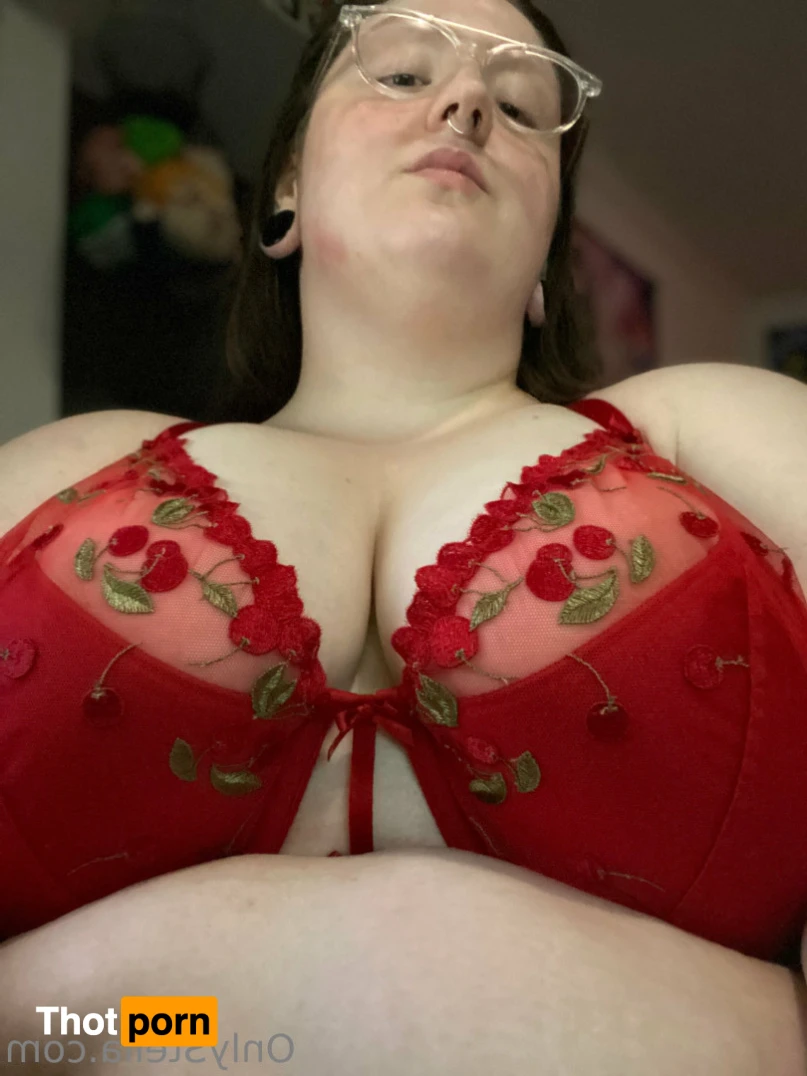 Your Favorite Fat Bitch 16072455