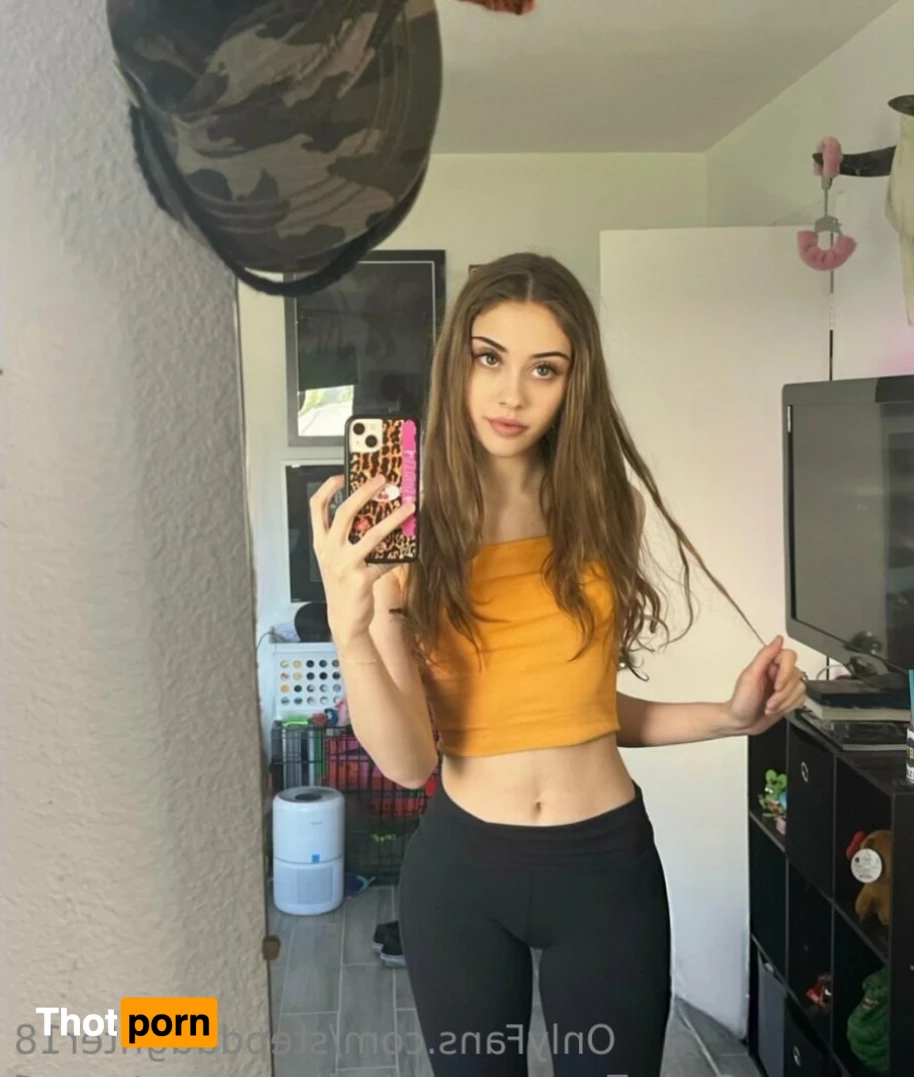 Madison Beir 🦋 16069339