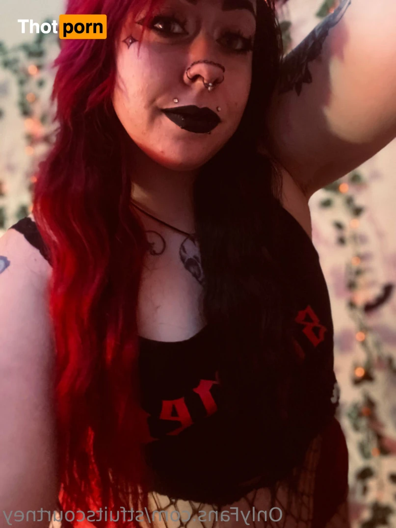 Stfuitscourtney 16060449