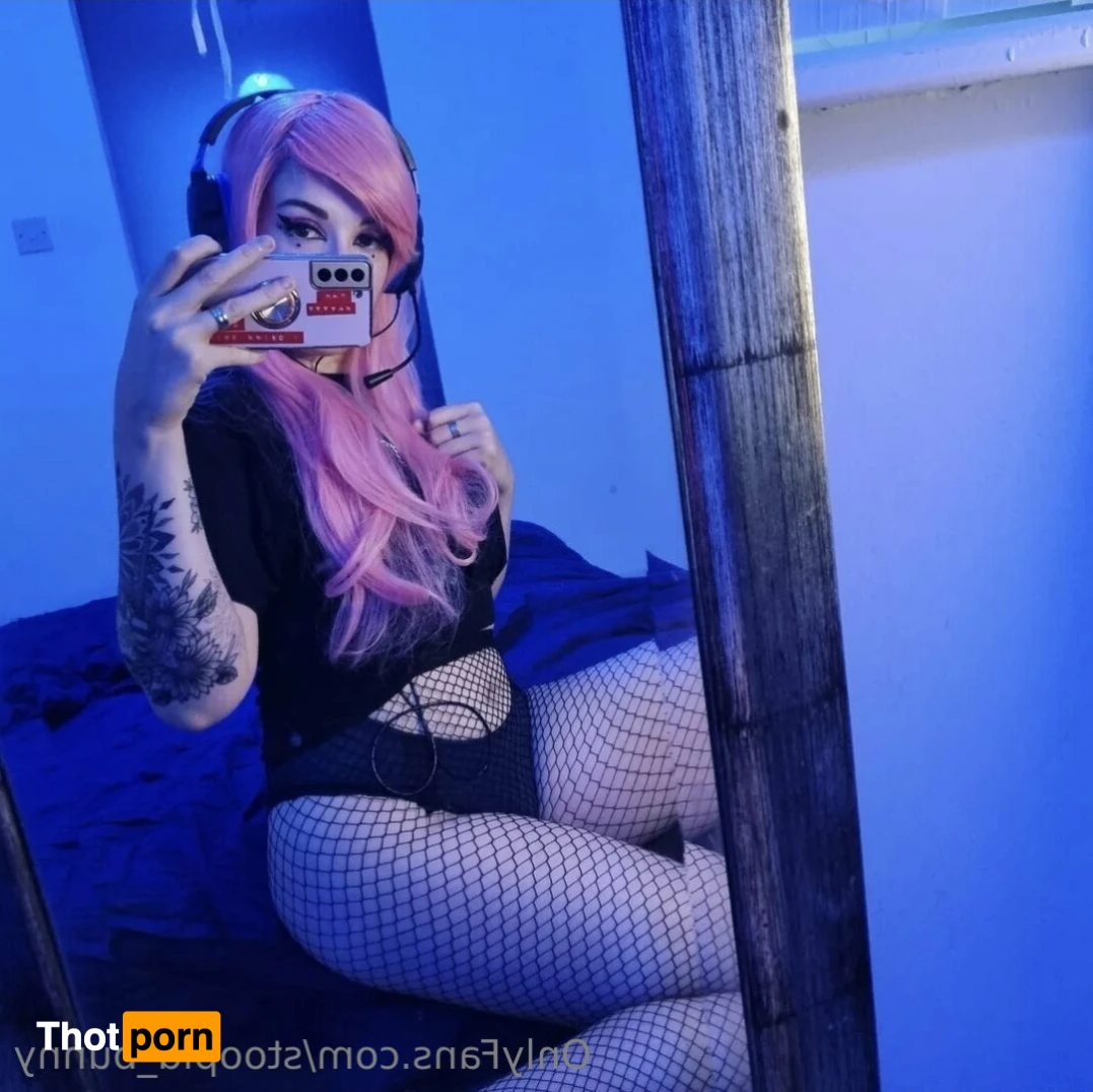 Stoopid Bunny 16054649