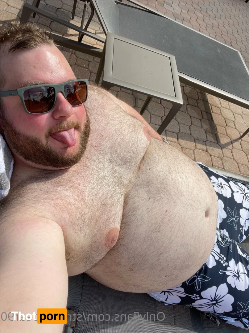 StraightBear90 16052363