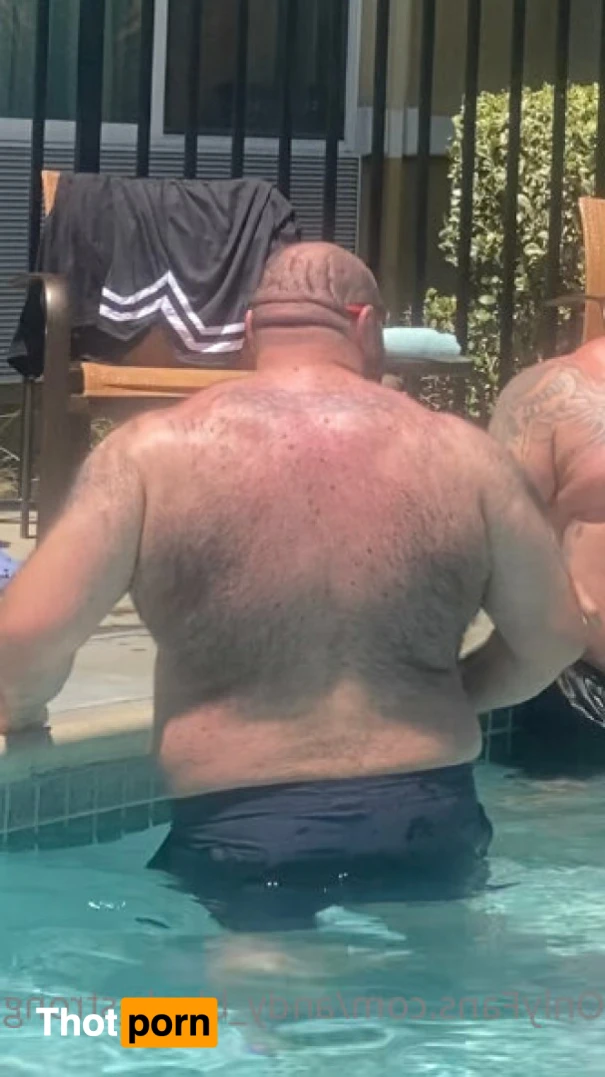 strong_guy_89 11243440