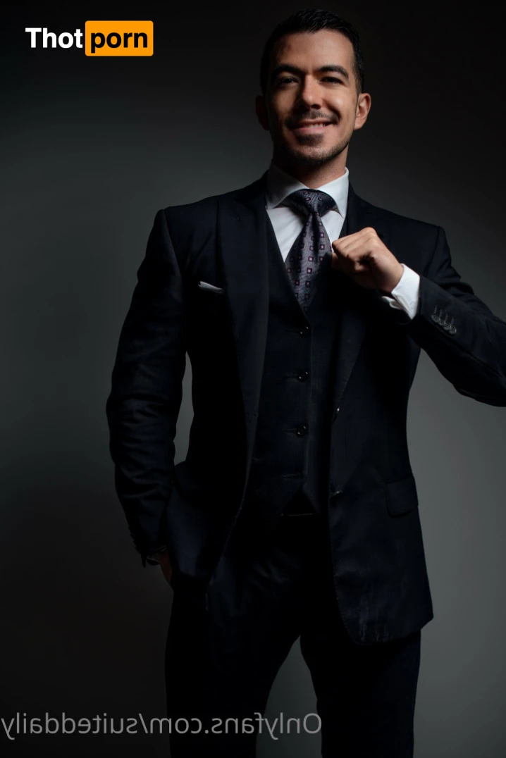 Suited Daily 15958185