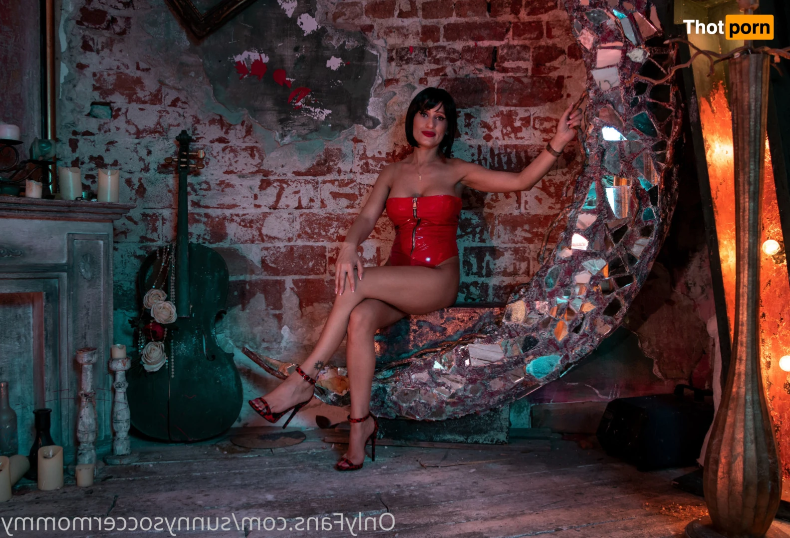 YOUR PETITE MOMMY 😍 15922065