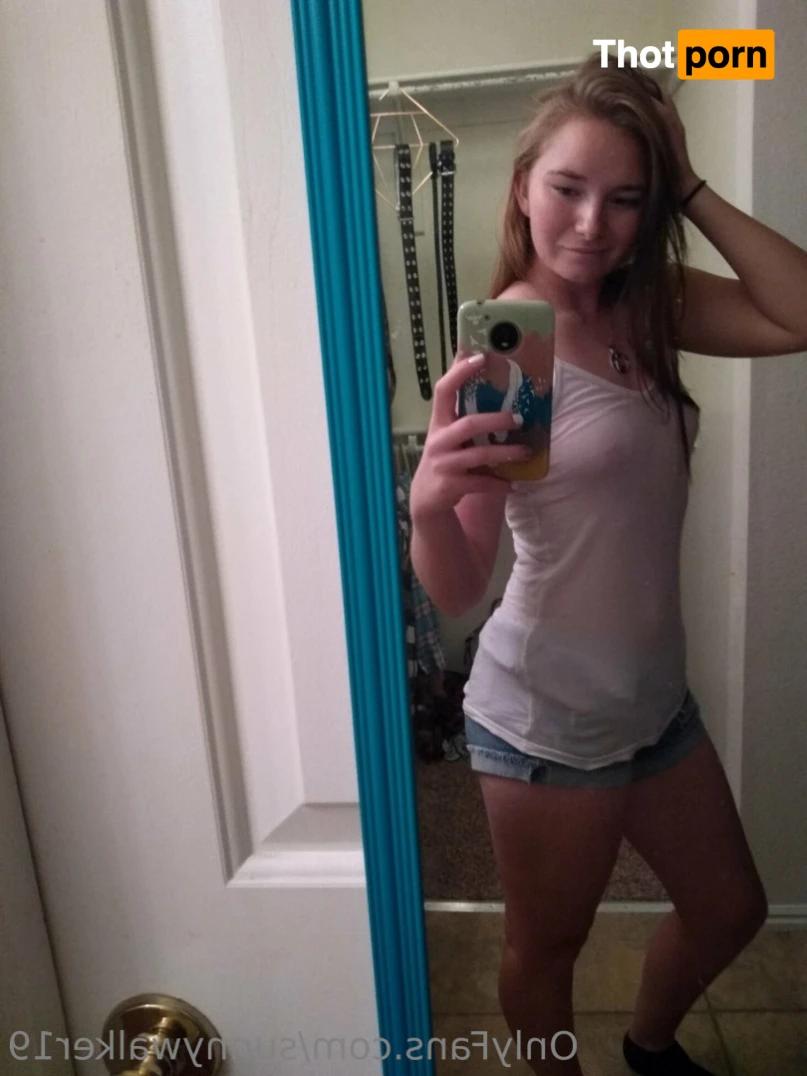 Sunny Walker 15917535