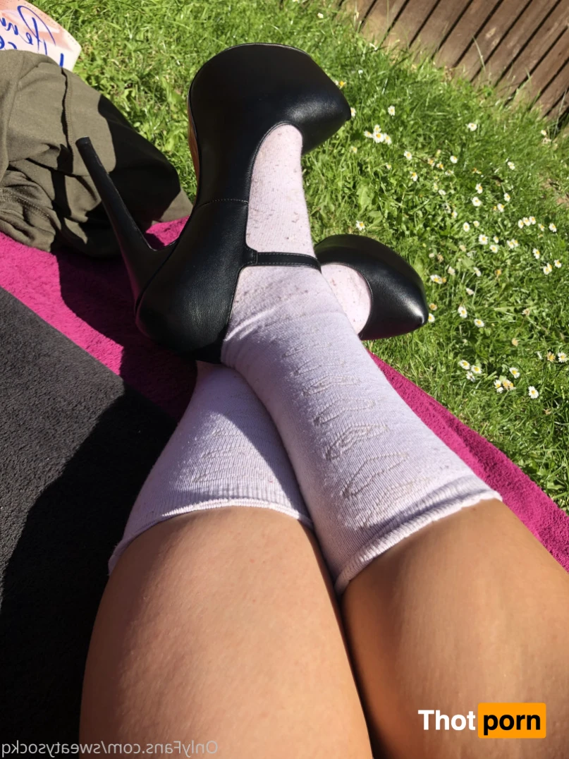 Sweaty Sock Queen 15897287