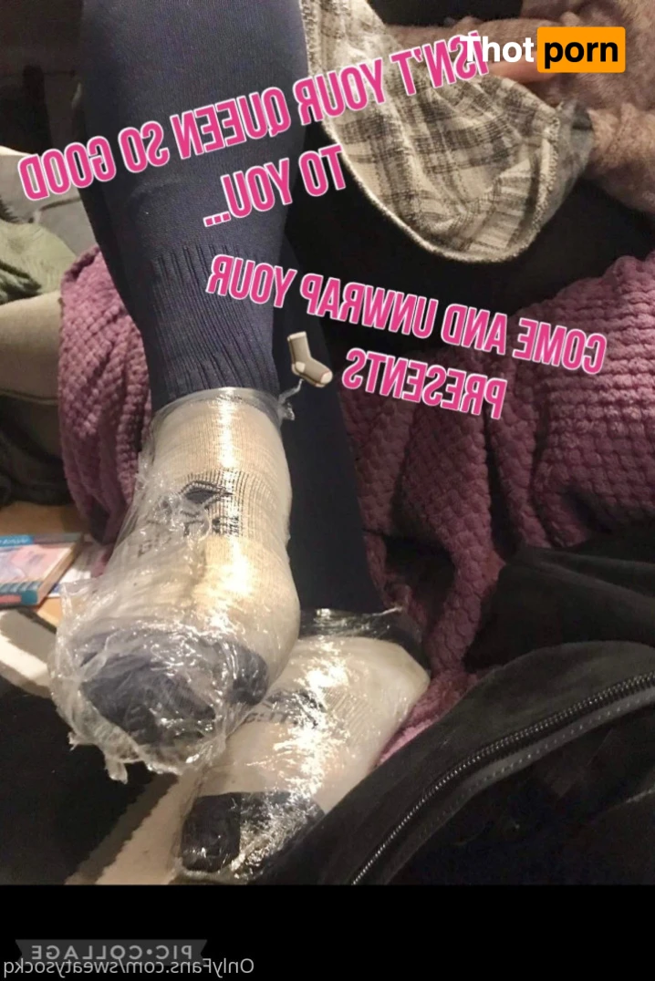 Sweaty Sock Queen 15897318