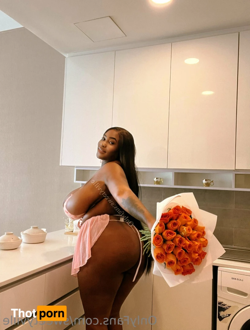 Theonlysweetyville 15736040