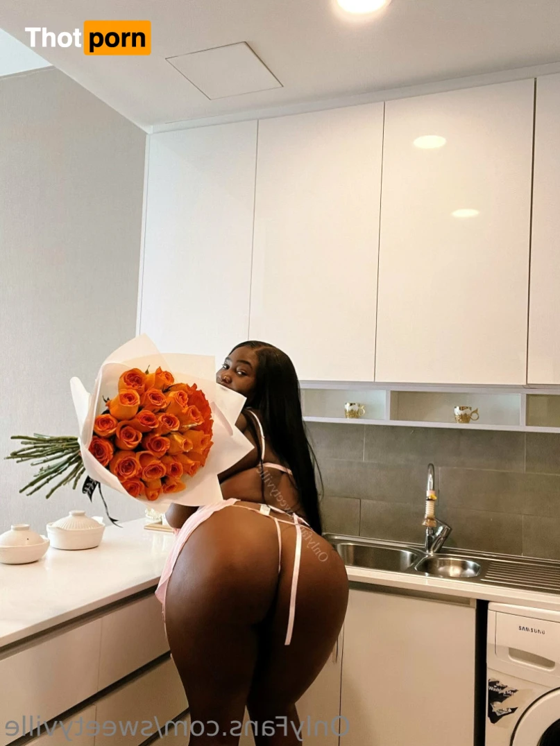 Theonlysweetyville 15736616