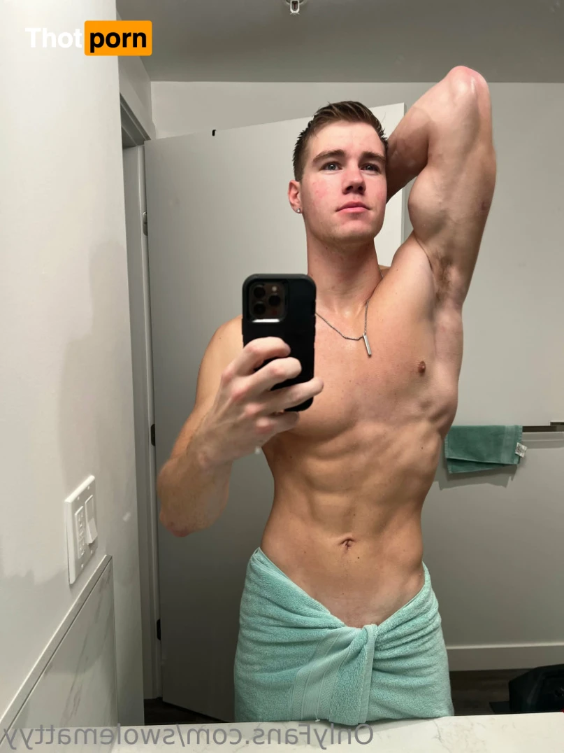 ThePecKing 👑 15734084