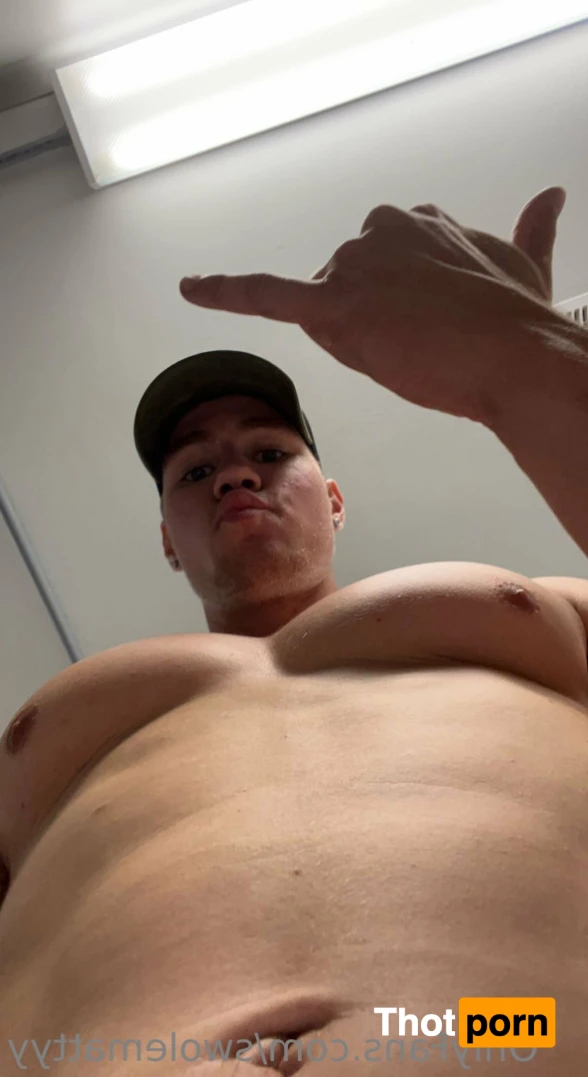 ThePecKing 👑 15734139