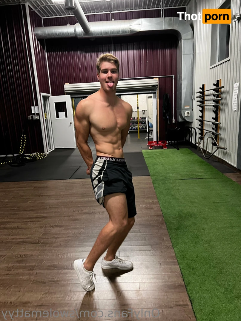 ThePecKing 👑 15734496