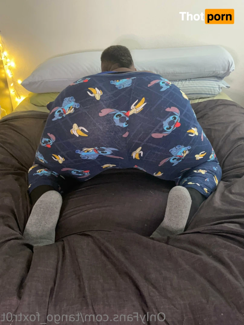 Tango Foxtrot 15709137