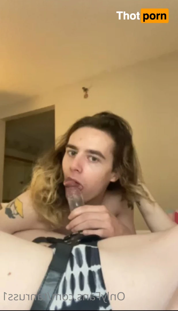 Tanner Russell 15708396