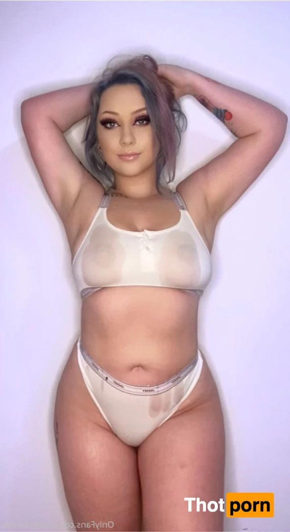 Milk Lady Taya 🥛💦💓 15679644