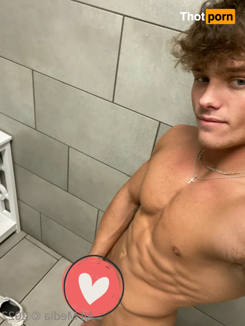 Taylor's VIP Page 15645889