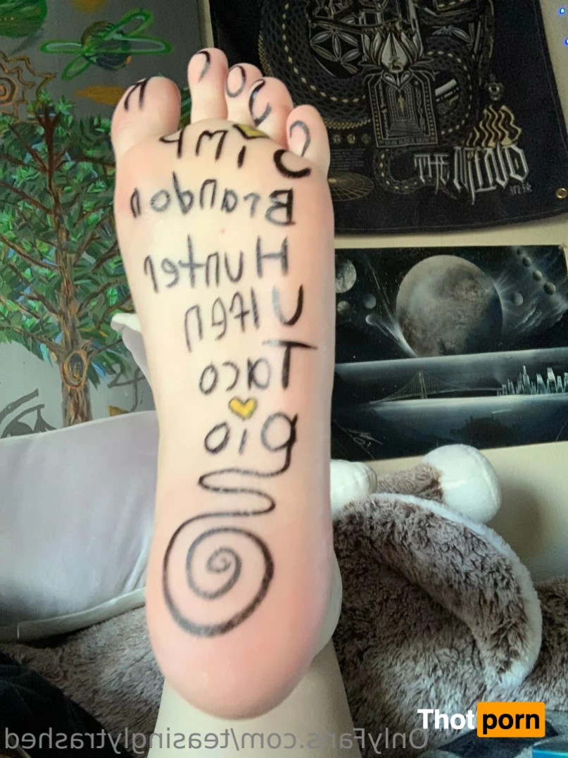 Teasingly trashed 15613694