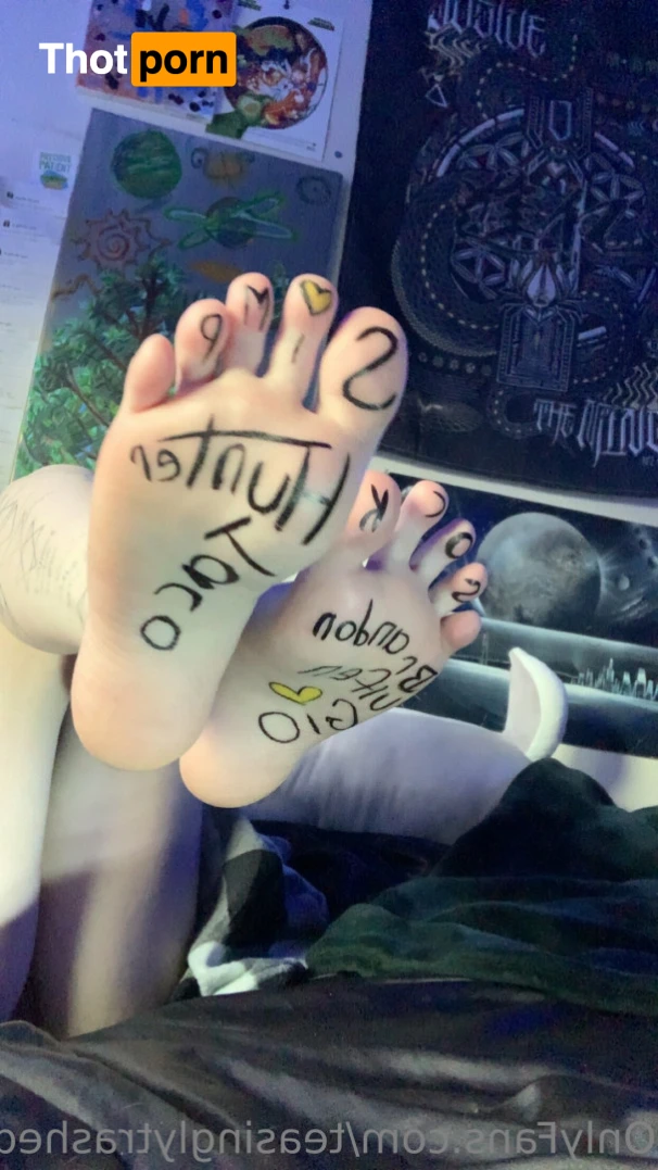 Teasingly trashed 15614155