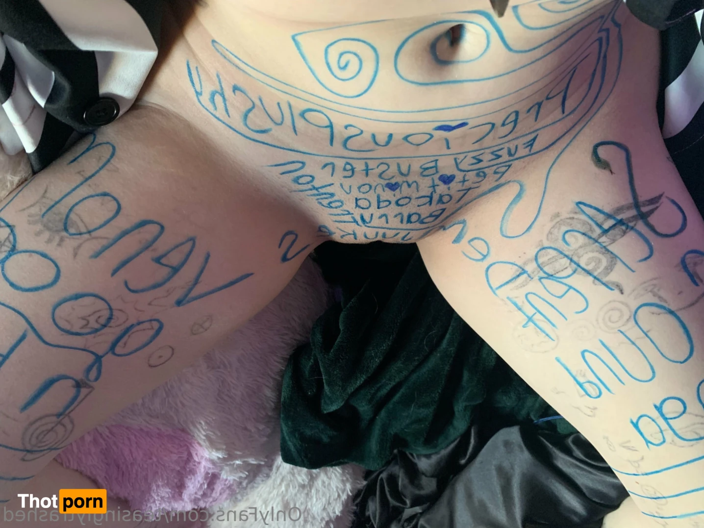 Teasingly trashed 15614197