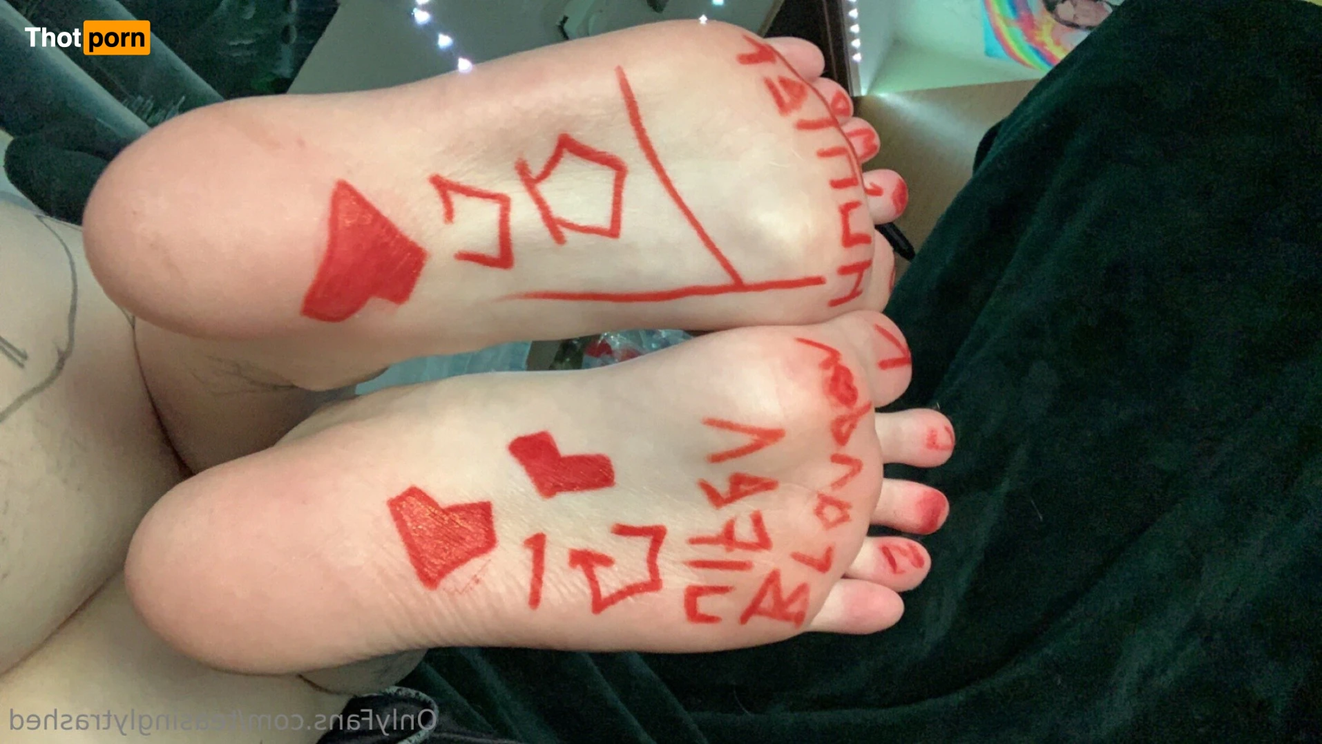 Teasingly trashed 15614643