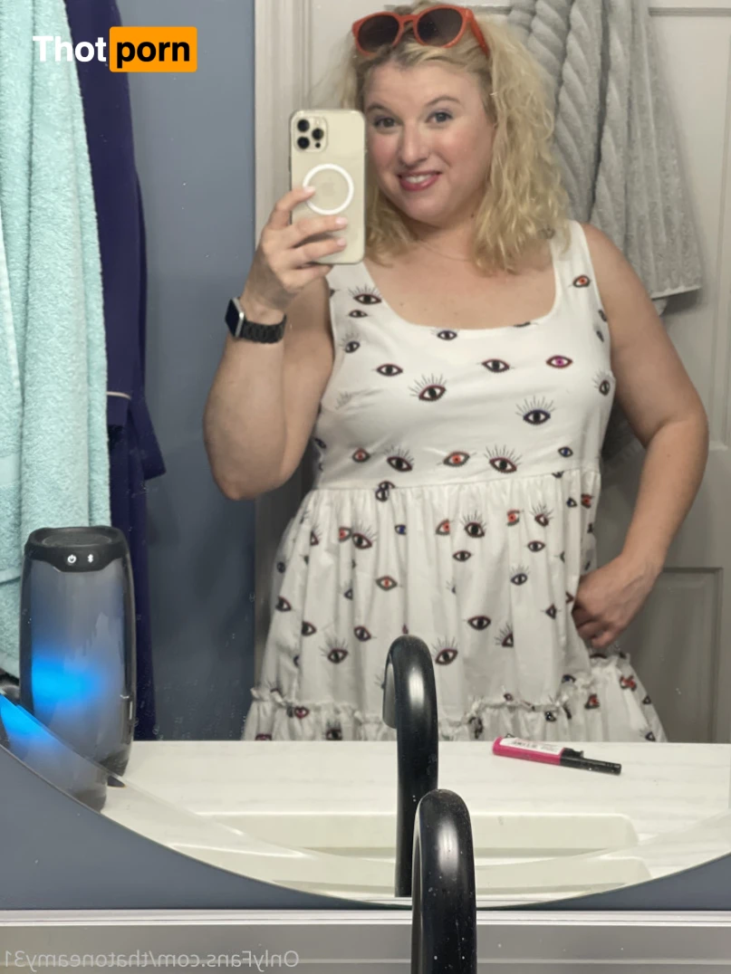 That One Amy 15438950