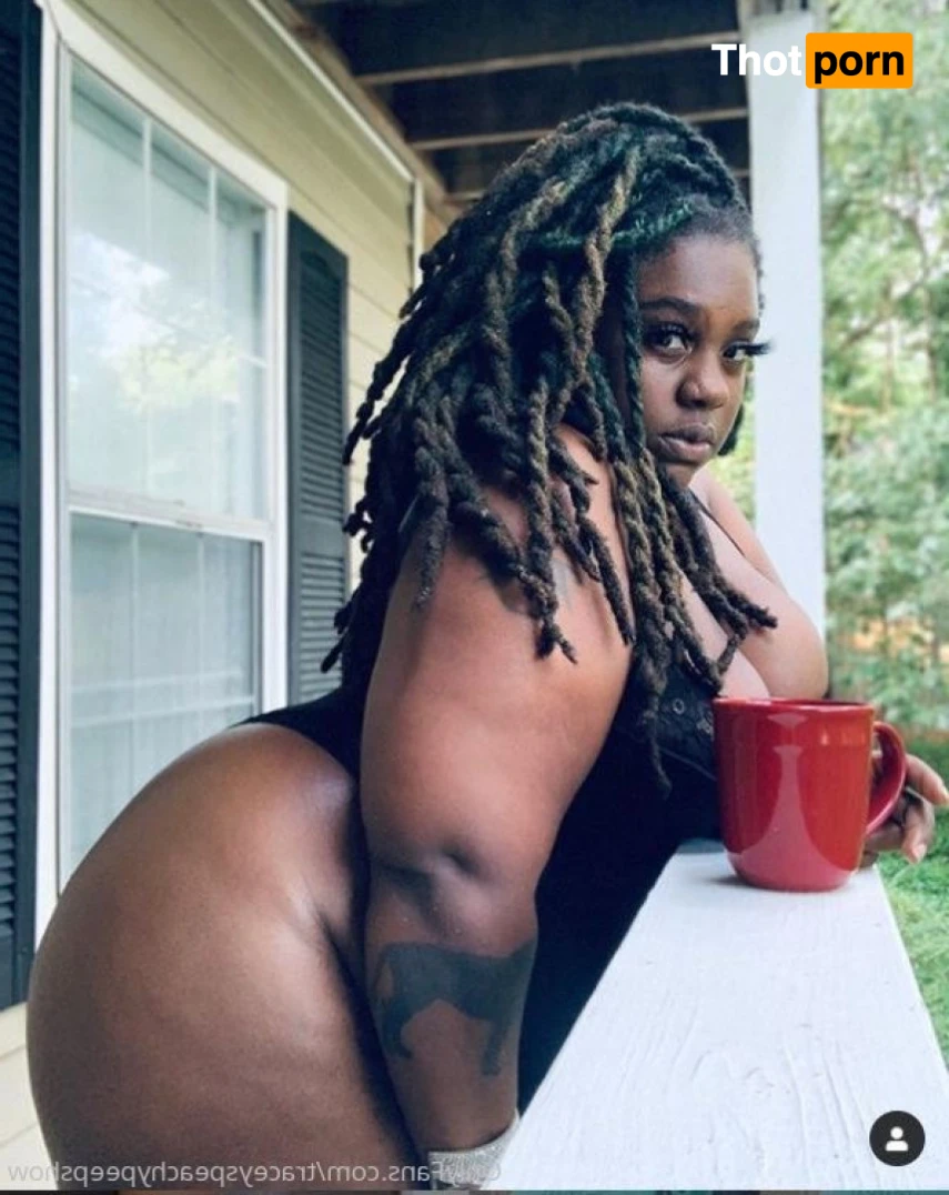 Peachy Peep Show 15191271