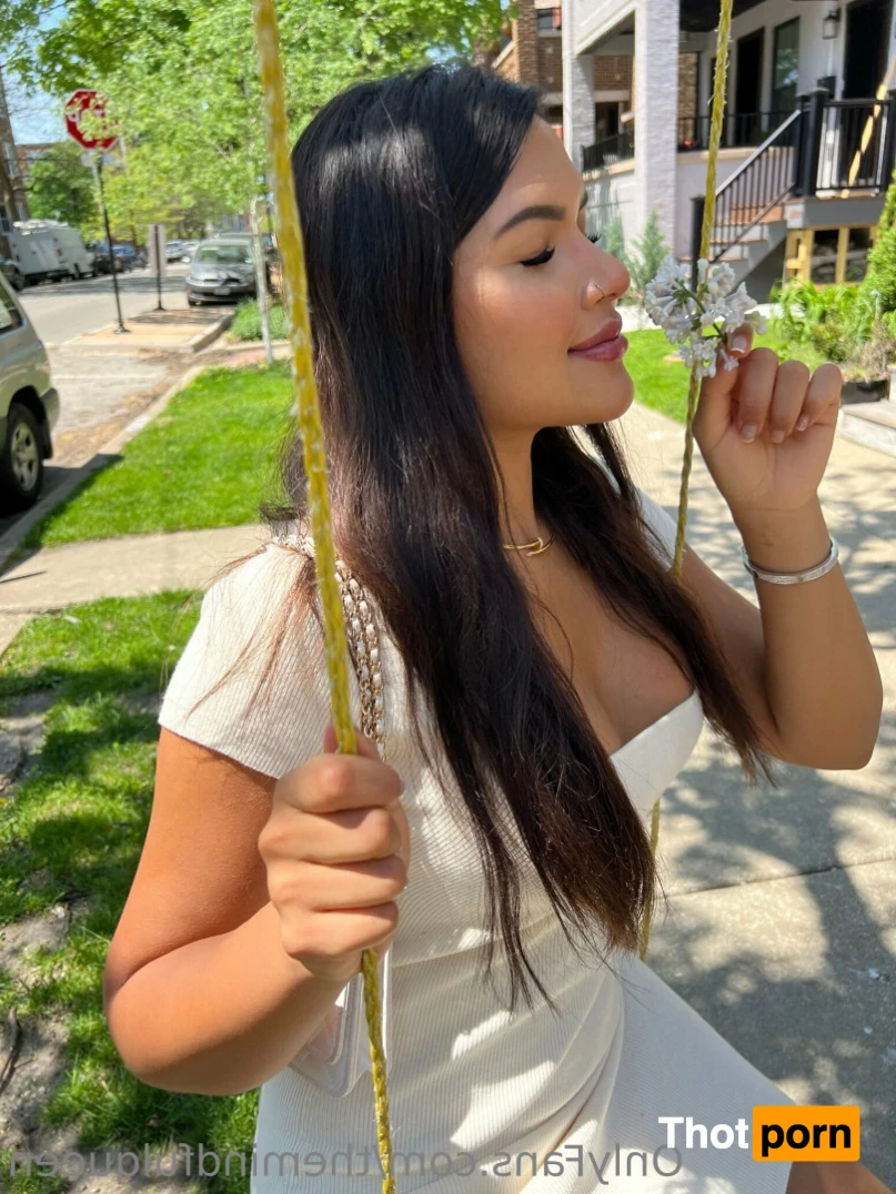 The Mindful Queen 11263789