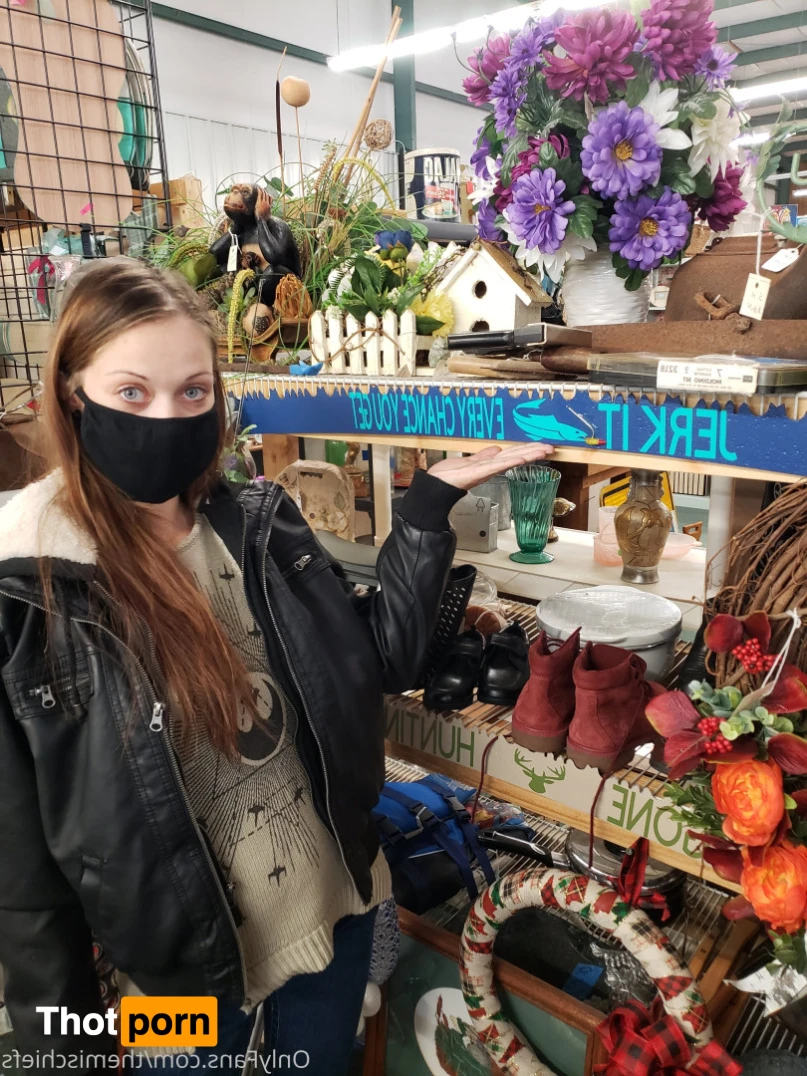 Mrs. Mischief 15100103