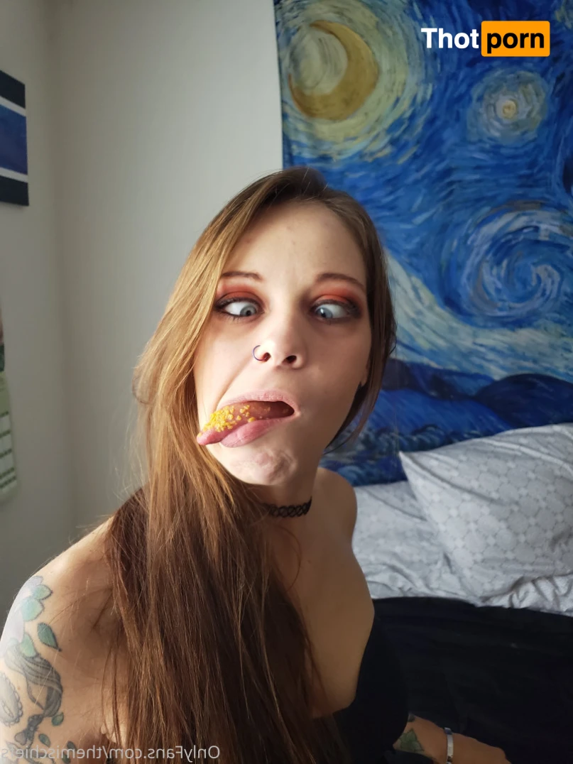 Mrs. Mischief 15100264