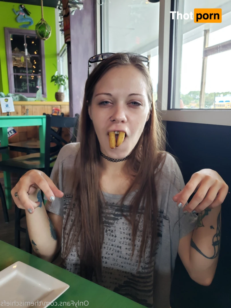 Mrs. Mischief 15100409