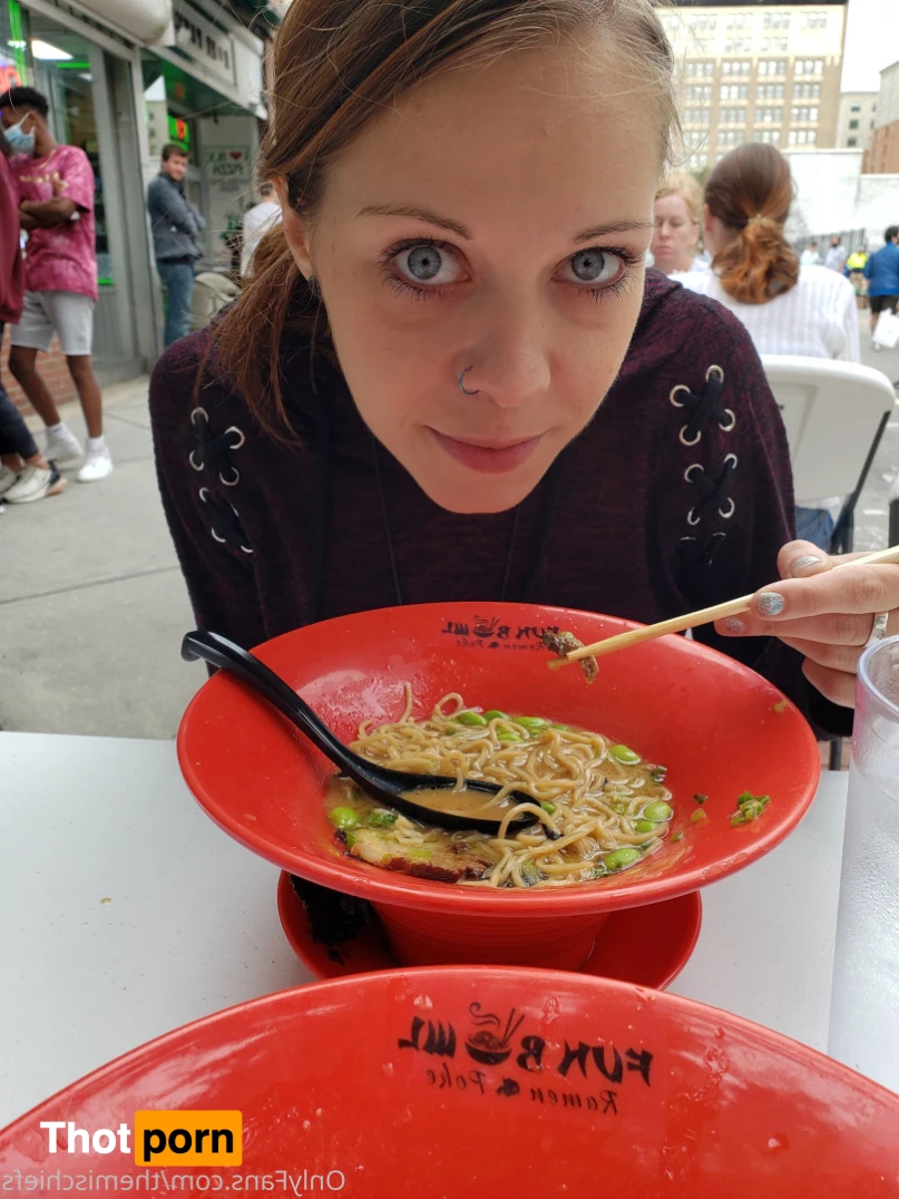 Mrs. Mischief 15100766