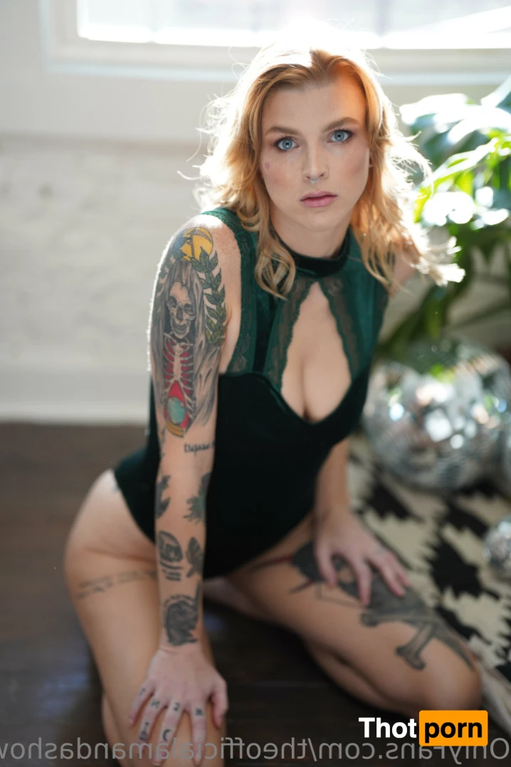 Amanda-Lynn🍒 15019836