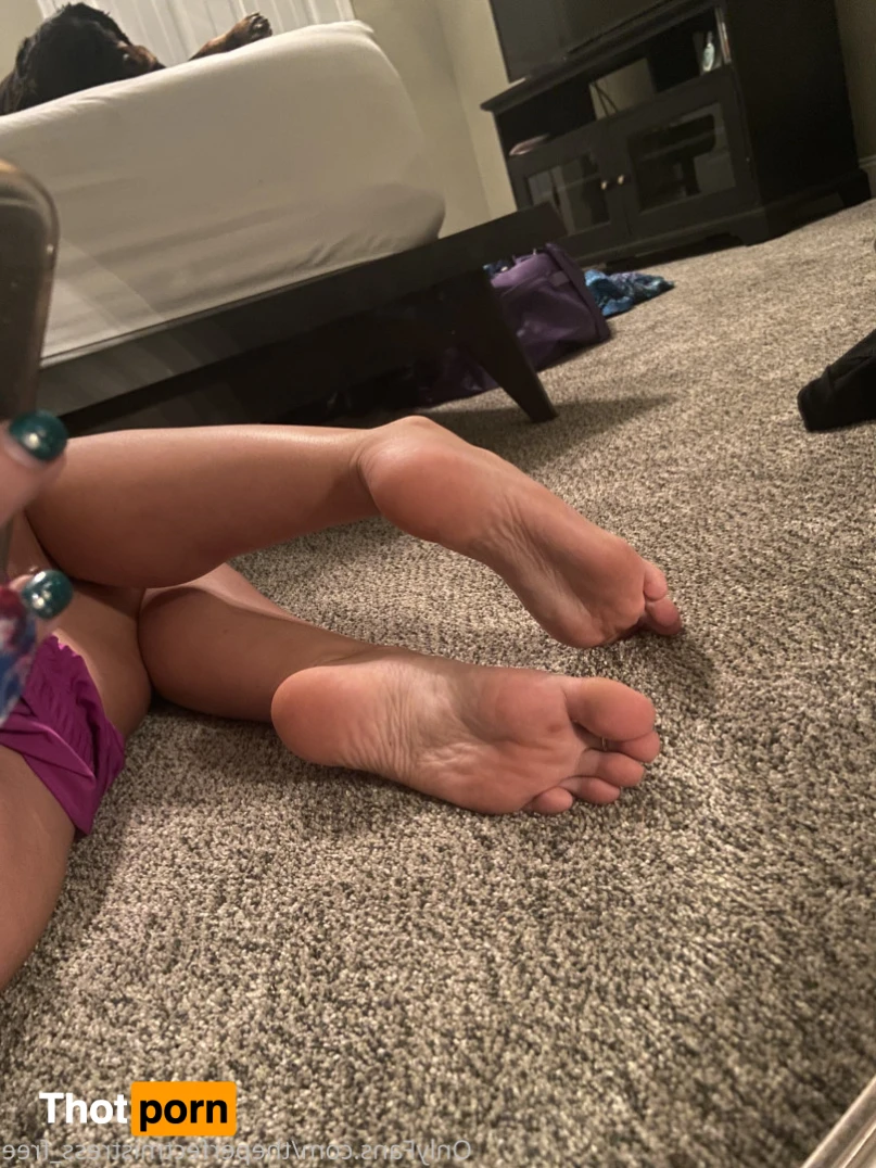 Goddess Devan 14921164